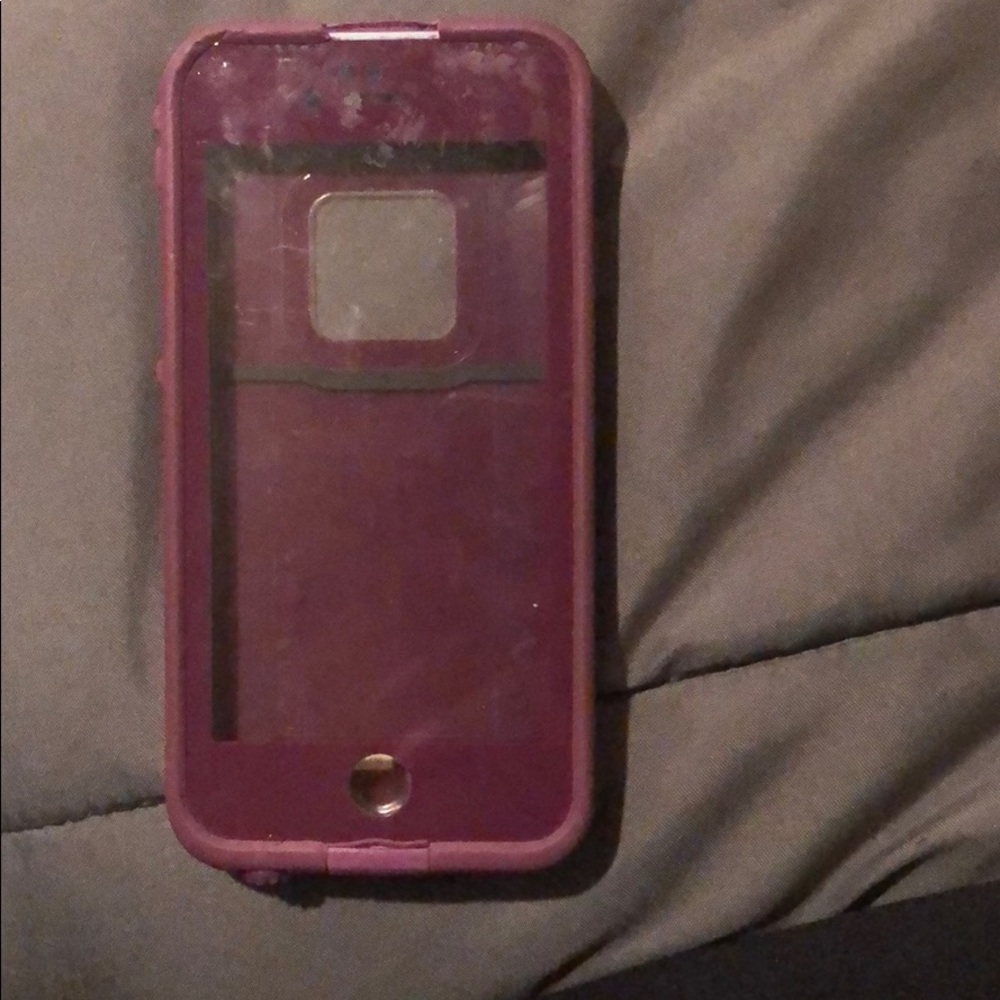 Purple Lifeproof IPhone 6/6s case little worn out